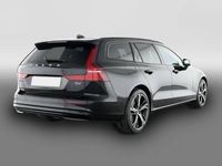Gebraucht Volvo V60 Plus 197 PS (144 kW) 2025 Schwarz Kombi