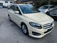 Gebraucht Mercedes B180 109 PS (80 kW) 2016 Gelb Kleinwagen
