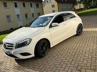 Gebraucht Mercedes A200 156 PS (114 kW) 2012 Weiß Limousine