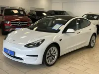 Gebraucht Tesla Model 3 239 kW (325 PS) 2022 Weiß Limousine
