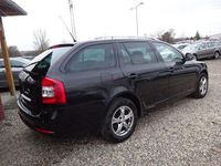 Gebraucht Skoda Octavia Ambiente 122 PS (89 kW) 2009 Schwarz Limousine