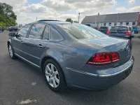 Gebraucht VW Phaeton 245 PS (180 kW) 2014 Grau Limousine
