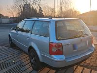 Gebraucht VW Passat Highline 150 PS (110 kW) 2001 Silber Kombi