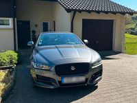 Gebraucht Jaguar XE 180 PS (132 kW) 2016 Grau Limousine