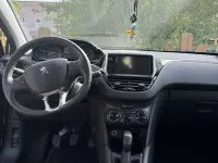 Gebraucht Peugeot 208 Active 82 PS (60 kW) 2016 Kleinwagen