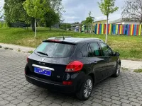 Gebraucht Renault Clio II Dynamique 103 PS (75 kW) 2011 Schwarz Kombi
