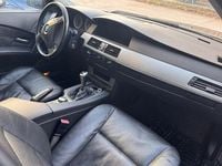 Gebraucht BMW 525 218 PS (160 kW) 2005 Grau Kombi