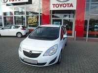Gebraucht Opel Meriva 101 PS (74 kW) 2010 Weiß Van / Kleinbus