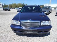 Gebraucht Mercedes C180 122 PS (89 kW) 1999 Blau metallic Kombi
