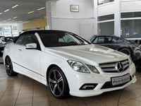 Gebraucht Mercedes E500 AMG line 388 PS (285 kW) 2010 Calcitweiss (metallic) Cabrio