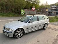 Second-hand BMW 330 231 CP (169 kW) 2000 Argintiu Break