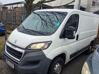 Gebraucht Peugeot Boxer 109 PS (80 kW) 2018 Weiß Van