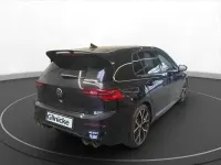 Gebraucht VW Golf VIII R 320 PS (235 kW) 2024 Deep black perleffekt Limousine