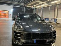 Gebraucht Porsche Macan Turbo Performance Package 441 PS (324 kW) 2018 Grau SUV
