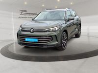 Usata VW Tiguan Elegance 193 CV (141 kW) 2025 Verde SUV