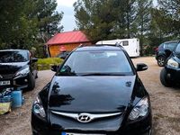 Gebraucht Hyundai i30 90 PS (66 kW) 2012 Schwarz Kombi