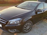 Gebraucht Mercedes A180 109 PS (80 kW) 2012 Schwarz Limousine