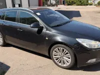 Gebraucht Opel Insignia Innovation 160 PS (117 kW) 2012 Schwarz Kombi