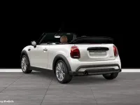 Gebraucht Mini Cooper Cabriolet 136 PS (100 kW) 2023 Nanuq white Cabrio