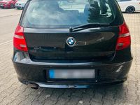 Second-hand BMW 118 143 CP (105 kW) 2007 Negru Hatchback