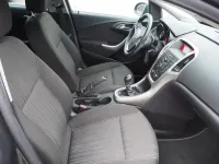 Gebraucht Opel Astra Edition 140 PS (102 kW) 2011 Grau Limousine