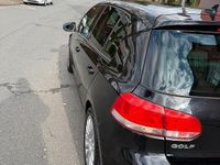 Gebraucht VW Golf VI 105 PS (77 kW) 2010 Schwarz Kleinwagen