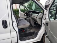 Gebraucht Renault Trafic 115 PS (84 kW) 2009 Weiß Van / Kleinbus