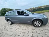 Gebraucht Opel Astra 105 PS (77 kW) 2006 Grau Kombi