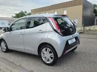 Gebraucht Toyota Aygo Edition-S 69 PS (50 kW) 2017 Silber Kleinwagen