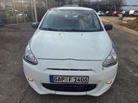 Gebraucht Mitsubishi Space Star Classic Collection 71 PS (52 kW) 2014 Weiß Van / Kleinbus