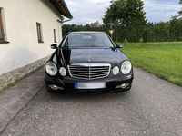 Gebraucht Mercedes E500 Avantgarde 387 PS (284 kW) 2007 Schwarz Limousine