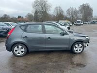 gebraucht Hyundai i30 Classic/1,4/KLIMA