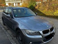 Gebraucht BMW 318 143 PS (105 kW) 2012 Grau Kombi