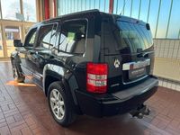 Gebraucht Jeep Cherokee Limited 177 PS (130 kW) 2008 Schwarz SUV