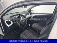 Gebraucht Peugeot 108 Active 69 PS (50 kW) 2016 Kleinwagen