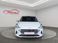 Gebraucht Hyundai i10 Select 67 PS (49 kW) 2021 Weiß Kleinwagen