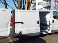 Gebraucht Renault Trafic 90 PS (66 kW) 2012 Weiß Van / Kleinbus