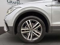 Gebraucht VW Tiguan Allspace Elegance 200 PS (147 kW) 2022 Silber SUV