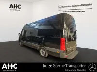 Gebraucht Mercedes Sprinter 150 PS (110 kW) 2023 Tiefschwarz Van