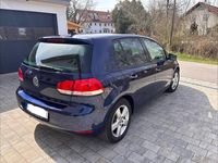 Gebraucht VW Golf VII Style 105 PS (77 kW) 2012 Blau Limousine