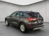 Gebraucht Ford Kuga Titanium 224 PS (164 kW) 2022 Grau SUV