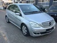 Gebraucht Mercedes B180 109 PS (80 kW) 2005 Silber Van / Kleinbus