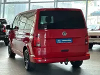 Gebraucht VW Multivan Trendline 150 PS (110 kW) 2020 Rot Van / Kleinbus