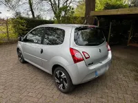 Gebraucht Renault Twingo Initiale Paris 75 PS (55 kW) 2014 Silber Kleinwagen