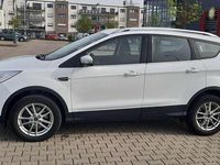 Gebraucht Ford Kuga 150 PS (110 kW) 2018 Weiss SUV