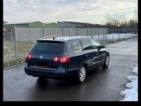 Gebraucht VW Passat 140 PS (102 kW) 2007 Blau Kombi