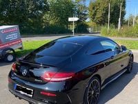 Gebraucht Mercedes C200 AMG 184 PS (135 kW) 2022 Schwarz Coupé