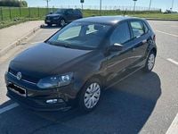 Używany VW Polo 60 KM (44 kW) 2016 Czarny Sedan/Limuzyna