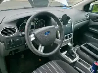 Gebraucht Ford Focus 105 PS (77 kW) 2011 Silber Kombi