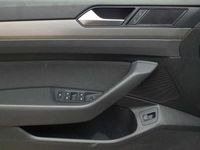 Gebraucht VW Passat Conceptline 150 PS (110 kW) 2021 Mondsteingrau Kombi